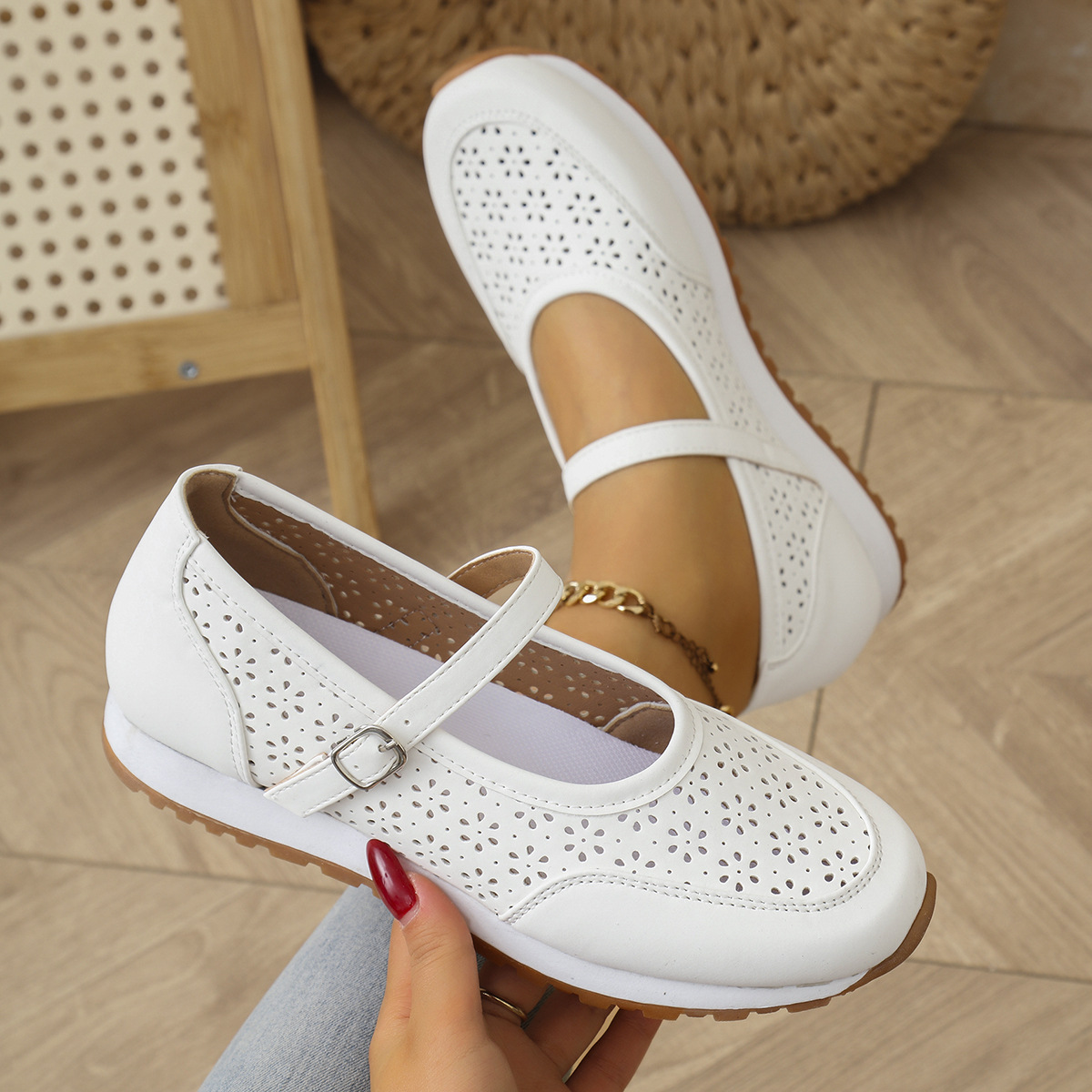Tênis Feminino Perfurado de Ve - Women Shoes Us To Eu avaliação e preço