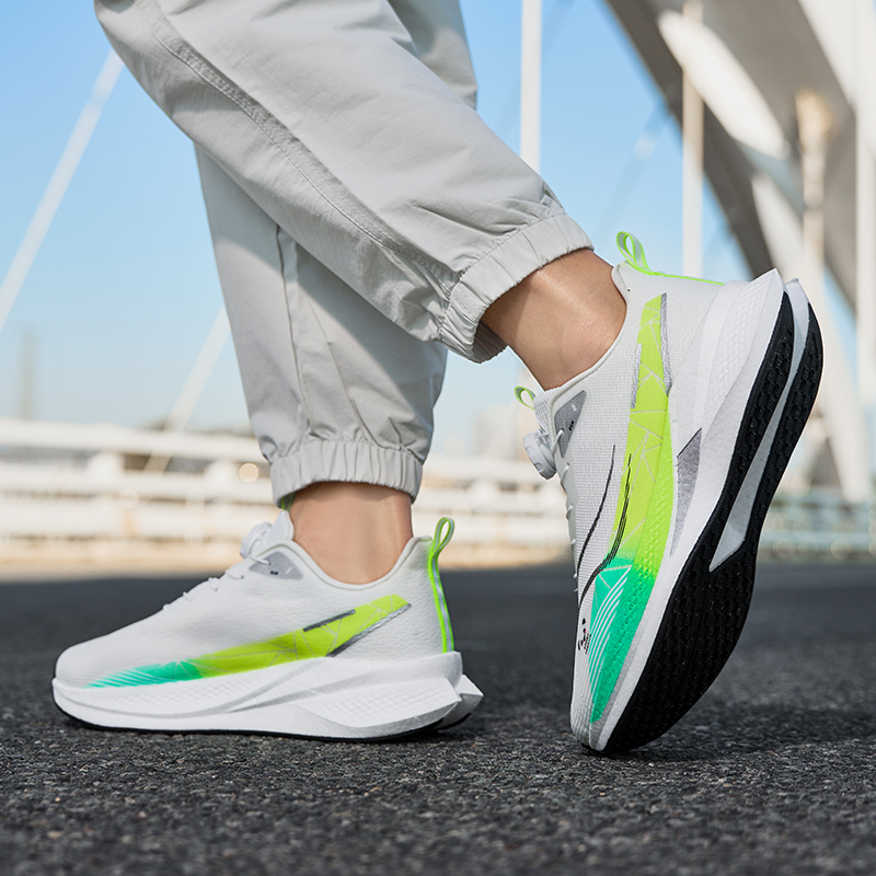Tênis de Corrida com Placa de  - Women'S Shoes Hey Dude avaliação e preço