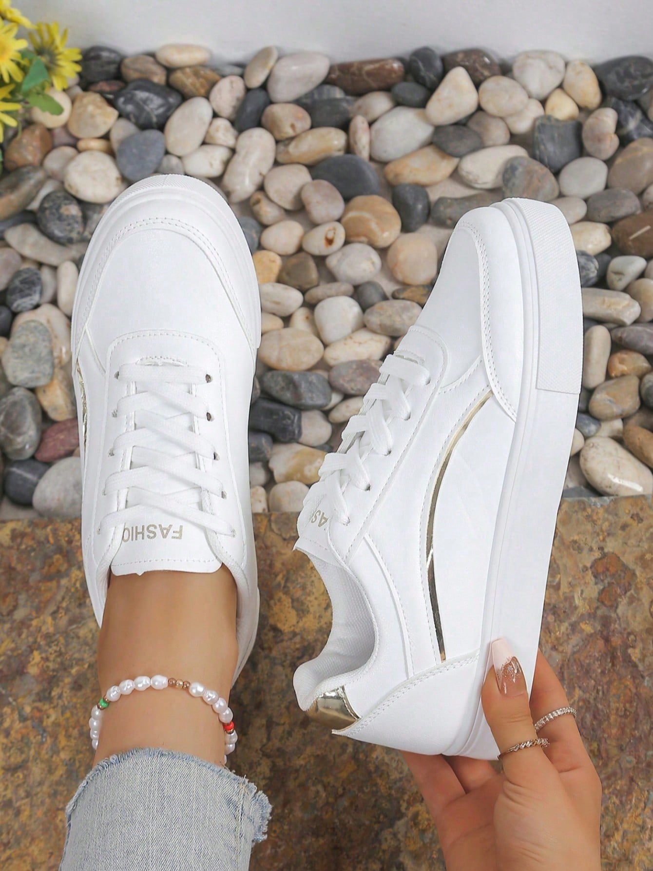 Tênis Casuais Brancos Feminino - Women'S Shoes Hey Dude avaliação e preço