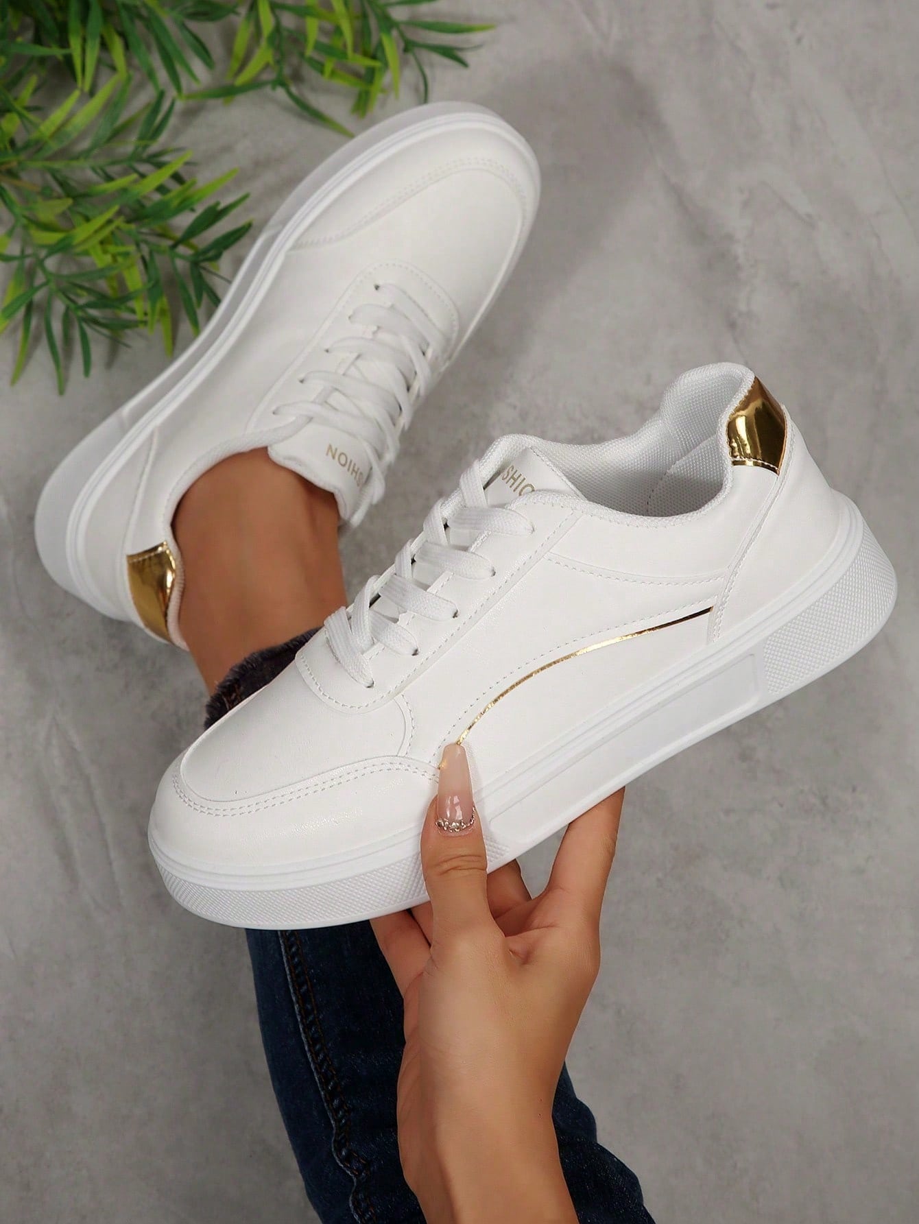 Tênis Casuais Brancos Feminino - Women'S Shoes Hey Dude avaliação e preço